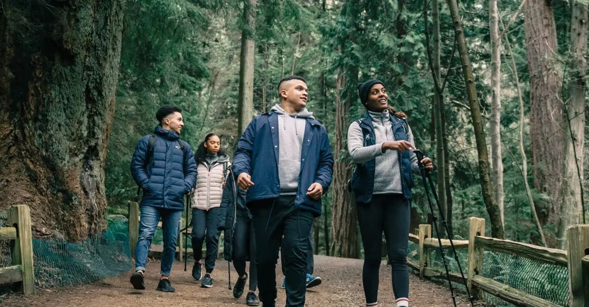 Marche Nordique : Les Bienfaits Pour Votre Corps