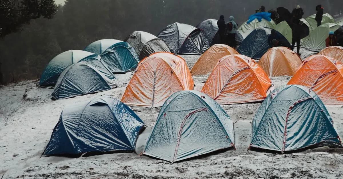 Tente 4 Saisons ou Bivouac : Quel Hébergement Choisir ?